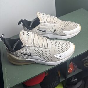 Nike Men White Mesh Air Max 270 Athletic Shoes Size 11.5